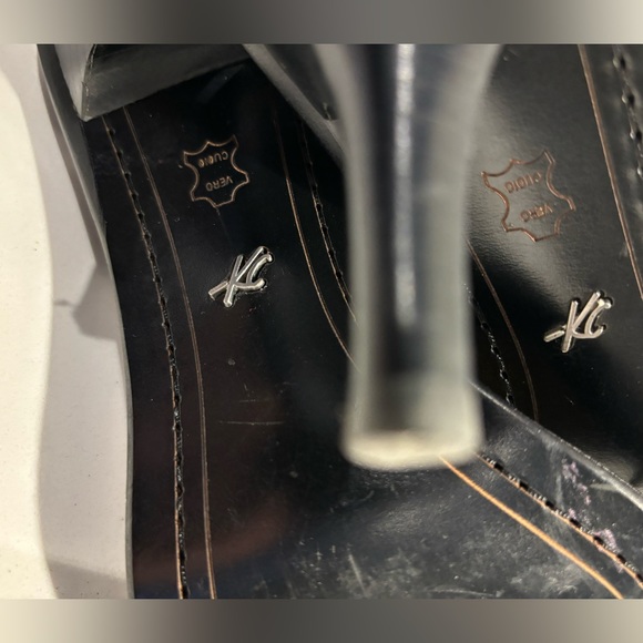 Kenneth Cole Collection Heels - Picture 8 of 11